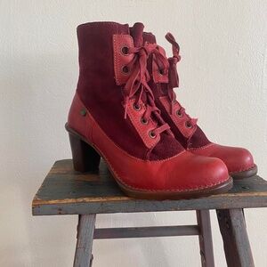 Genuine Leather El Naturalista Red Boots